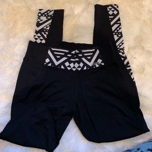 VS/Pink yoga pants size S